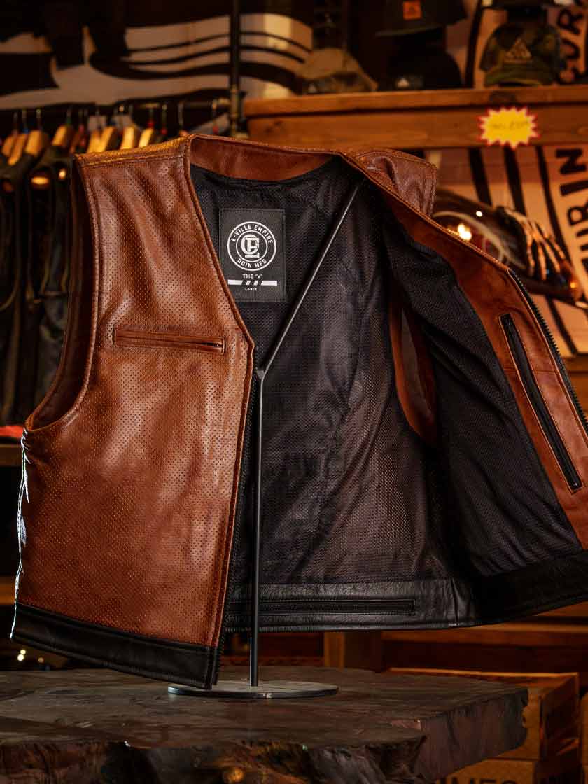 ENOF city trail vest ブラック ENOF city trail vest ブラック city trail vest – ENOF